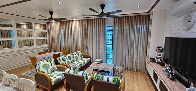 Waterside Residence 1
