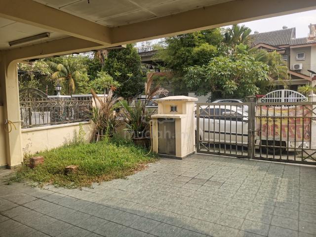 Freehold * TMN PUTRA PRIMA 20X65 Reno House, Nr Puchong utama 1