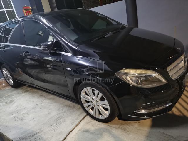 2012 Mercedes Benz B200 BlueEFCY SPRTS TOURER - 1