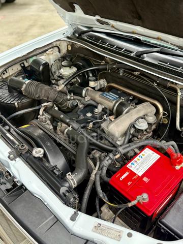 2010 Isuzu D-MAX 2.5 4x2 (STANDARD) (M) - 4