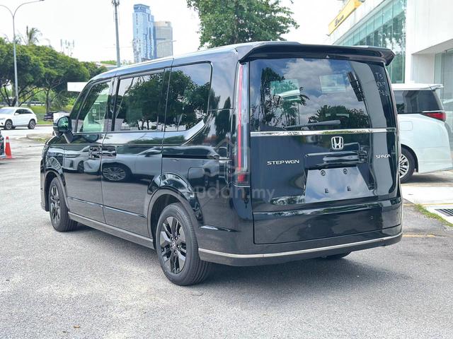 *New Car Mileage* 2023 Honda STEPWAGON 1.5T - 5