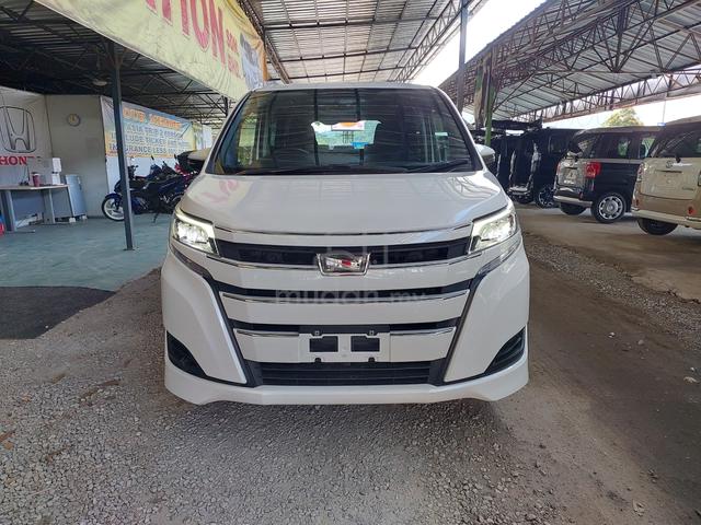 2021 Toyota voxy NOAH 2.0 power door - 2