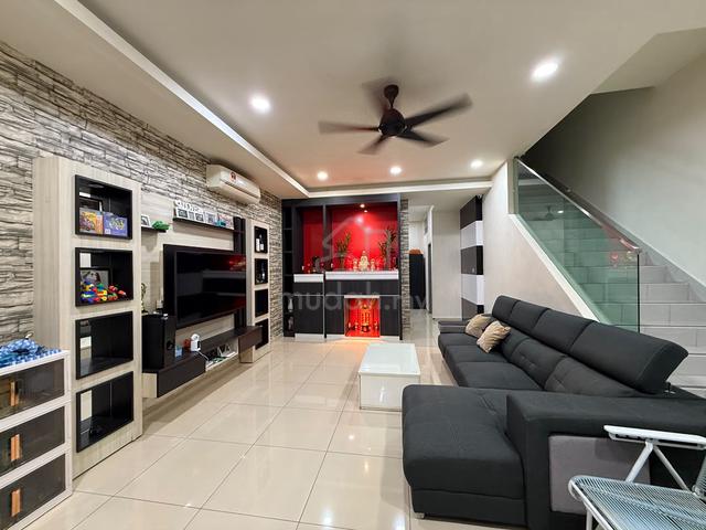 La Garden Pulai Jaya Double Storey 18x65 Fully Renovated Furnished G&G 1