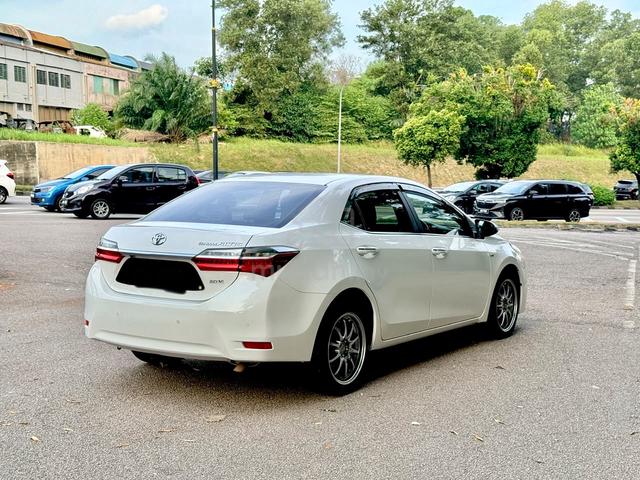 TOYOTA COROLLA ALTIS v 2.0AT 2017 - 4