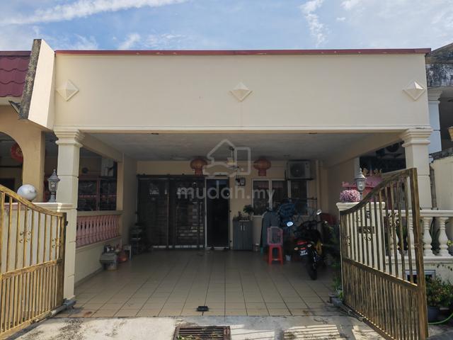 [Renovated & Extended] SINGLE STOREY TERRACE, Taman Desa Semenyih 1