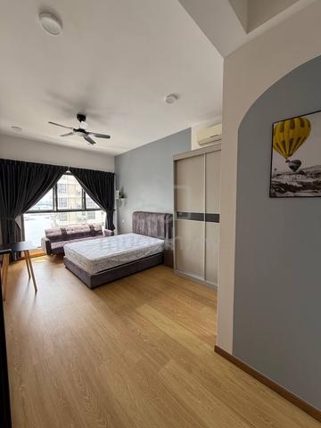 Country garden dangabay / Master room / JB town / shuttle bus to CIQ 1