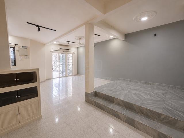 Freehold Well Maintained 2-Storey Terrace, Taman Taming Jaya, Balakong 1