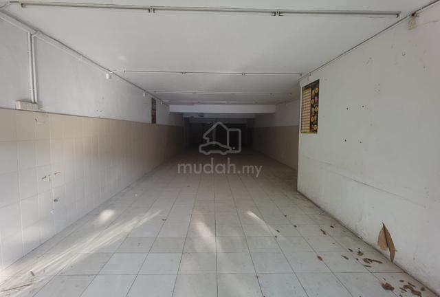 Jelutong Commercial Shoplot Rent Ground Floor and First Floor 3500sf 1