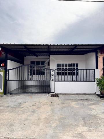 Rumah sangat lah cantik dan kawasan sangat hot area 1