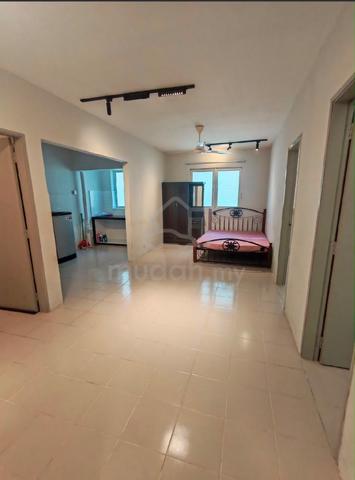 Palm Court (Pangsapuri Nipah) 1