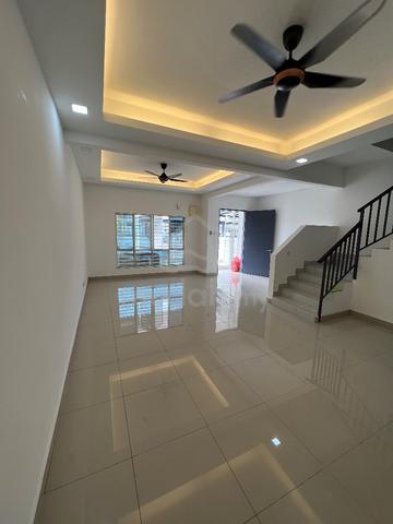 FOR SALE 2sty SARI ALAMANDA Renovated Unit+BESAR+0Downpayment+CANTIK++ 1