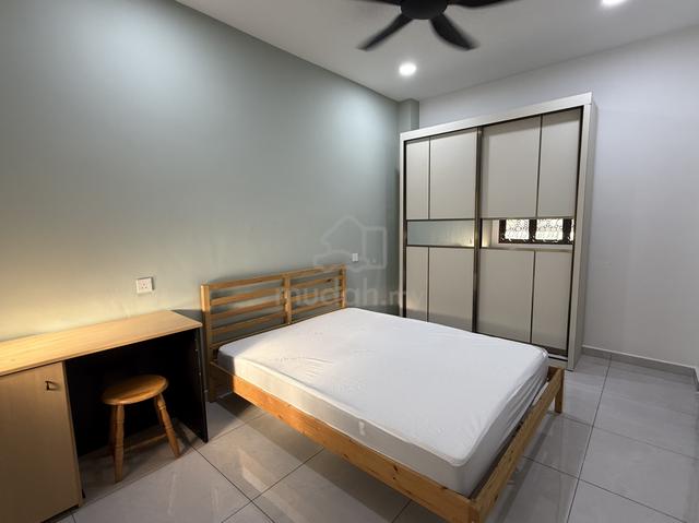 Newly remodelled! Cosy living. Superior Rooms with bathroom. 1
