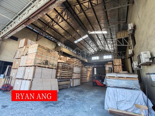 2 Adjoining 1.5 Storey Factory For Sale @ Juru IKS Industrial Area 1