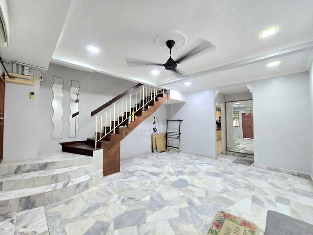FACING OPEN ⭐ PRIME AREA Double Storey Taman Kosas Ampang 1