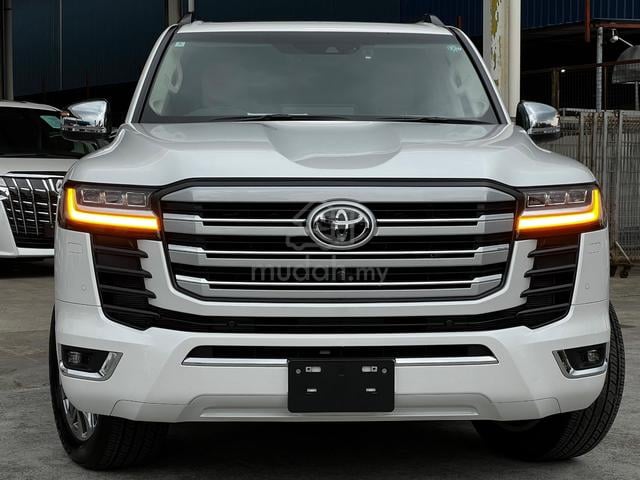 a。 2024 Toyota LANDCRUISER 3.5 ZX (A) - Cars for sale in Johor