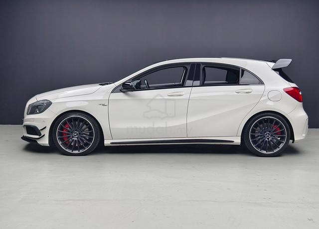 2015 Mercedes Benz A-CLASS 2.0 45 AMG Facelift - 5