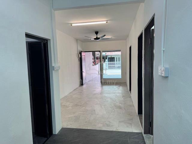 Tmn Sejahtera 1-stry Newly Renovated For Rent 1