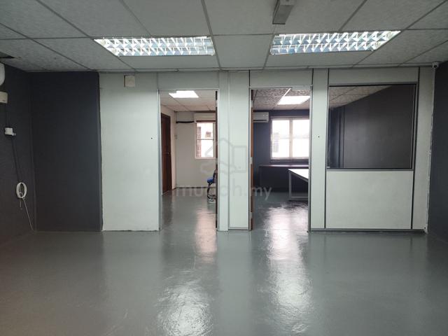 Diamond Square level 2 partition room aircon 1