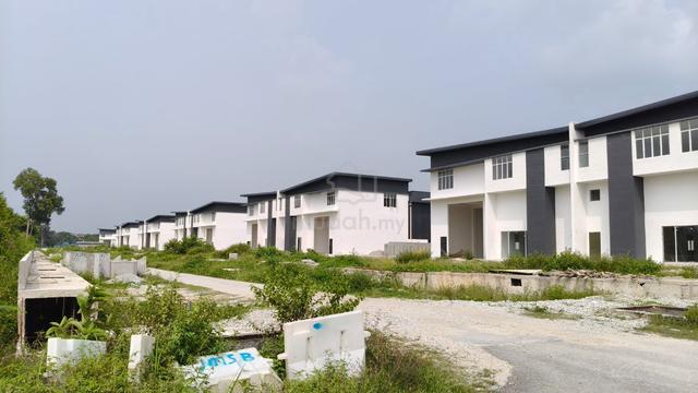Booming industrial area, nearby many amenities 1