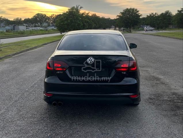 2015 Volkswagen JETTA 1.4 TSI (CKD) (A) - 4