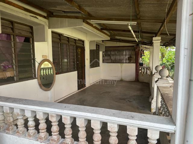 Flat Taman Perling 1