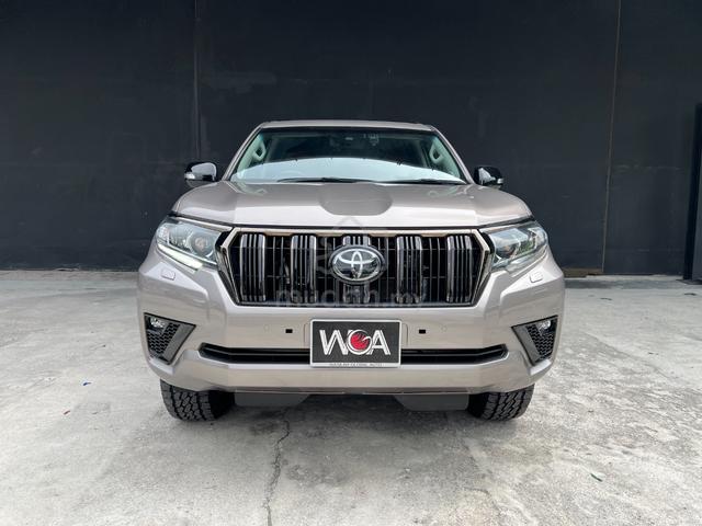 YR 2021 Toyota LAND CRUISER PRADO 2.8 70TH - 2