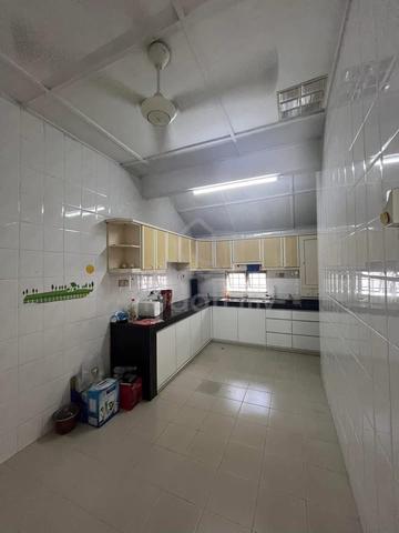 USJ 3 (24x65 sqft extra land 9ft) 1.5 Sty End Lot Kitchen Extended 1