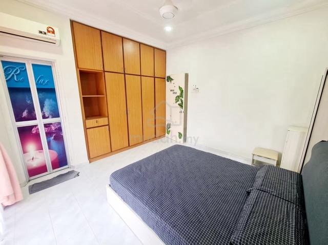 Bukit Indah Double Storey Terrace House Fully Furnished Near Tuas 1