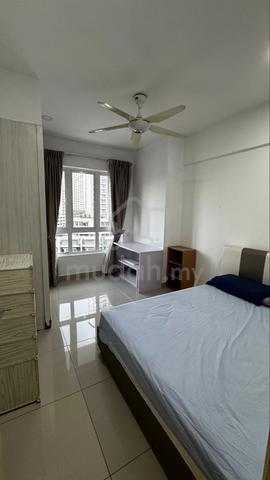 Cozy Medium Bedroom @ Garden Ville, Sg Ara 1