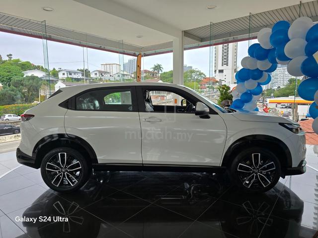 Honda HR-V 1.5 Full Loan Full Accesories - 2
