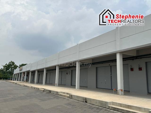 BUKIT BANYAN SINGLE St SHOPLOT FACING MAINROAD SUNGAI PETANI 1