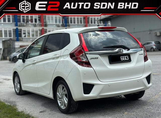 2015 Honda JAZZ 1.5 E (A)FULL LOAN/CASH - 4
