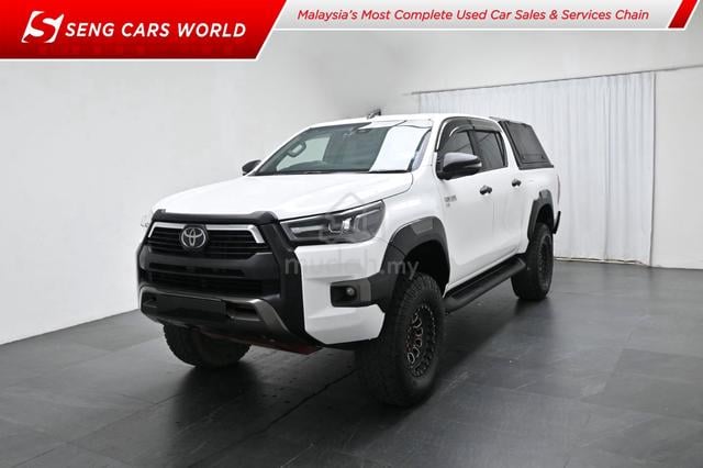 2021 Toyota HILUX 2.8 ROGUE FACELIFT FULL SERVICE - 1
