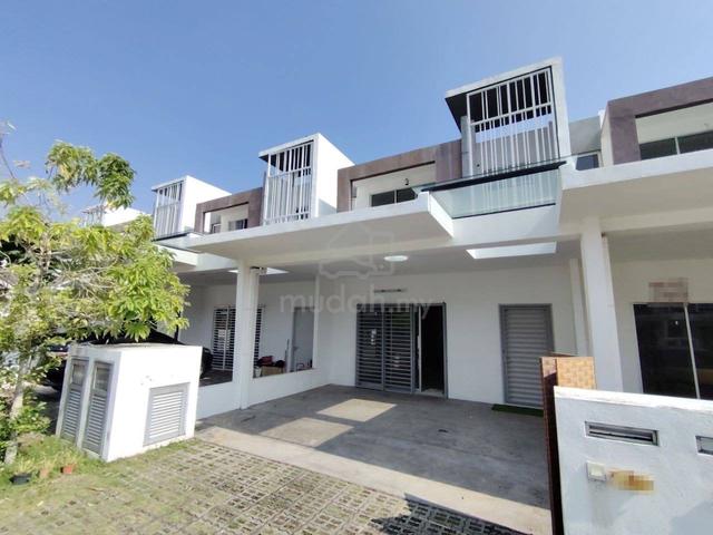 CHEAPEST! Casa View Cybersouth Dengkil 2 Storey Terrace 1