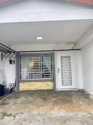 ‼️For Rent‼️ 🏡Property: Double Storey House @ Jln Nuri 📍Pasir Gudang 1
