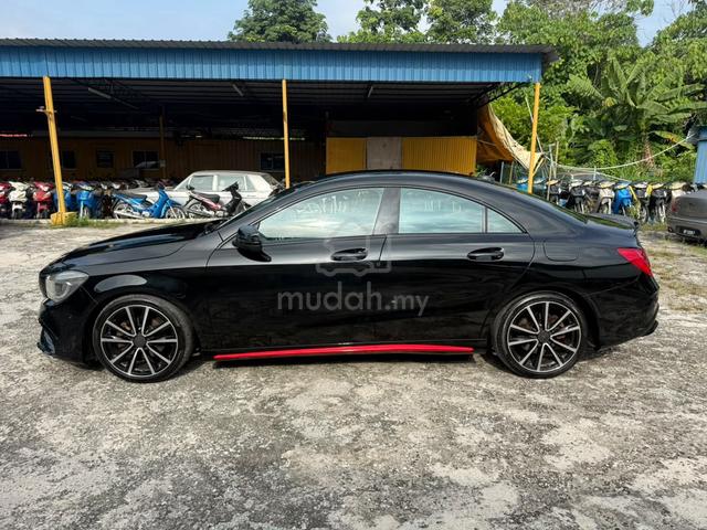 2016 Mercedes Benz CLA200 AMG Coupe Sports Sedan - 4