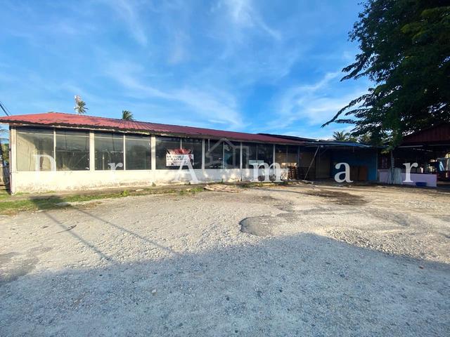 1 Unit Gudang (Warehouse) Menghadap Jalan Utama Pengkalan Chepa 1