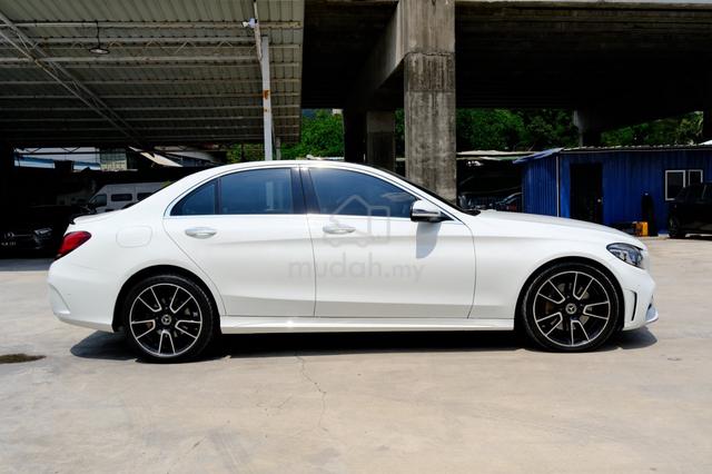 Mercedes Benz C300 2.0 AMG 4 DOOR 3 YRS WARRANTY - 3