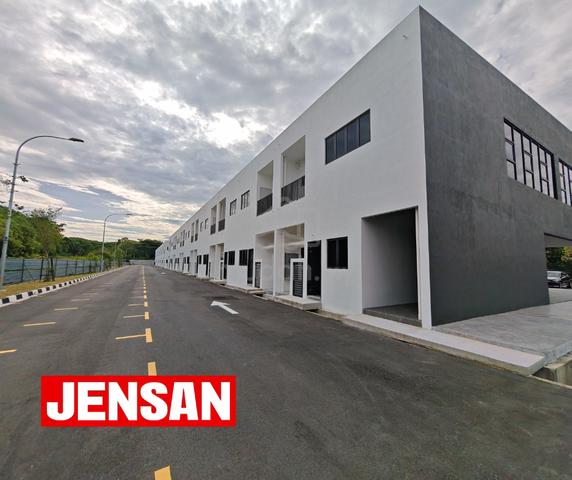 Alma Santuary Row, Shop Lot For RENT (Facing Road) 2