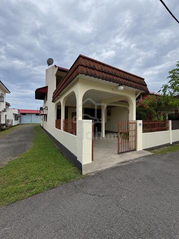 Kampung Lapan Double Storey End Lot for Sale 1