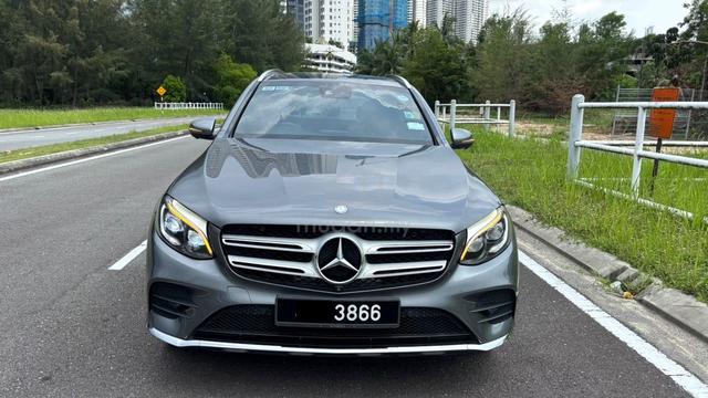 LOW MILEAGE 2016 Mercedes Benz GLC250 4MATIC - 4
