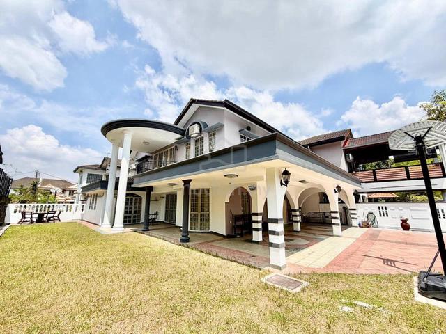 EXCLUSIVE❗️WELL MAINTAINED Double Storey Semi-D Seksyen 9 Shah Alam 1
