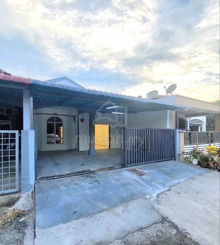 FULLY RENO 🔥 Taman Desa Cempaka Nilai Single Storey Terrace 1