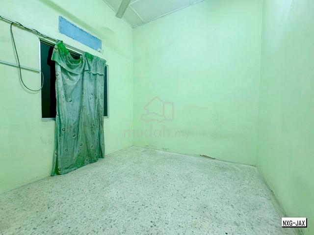 Full Loan!! 20x65 4R2B Taman Mewah Jaya Single Storey House Klang 1
