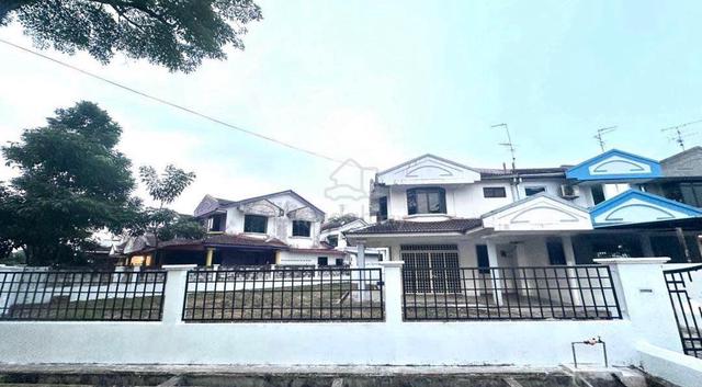 Bandar Baru Permas Jaya @ JB Double Storey Corner House FOR RENT : 1