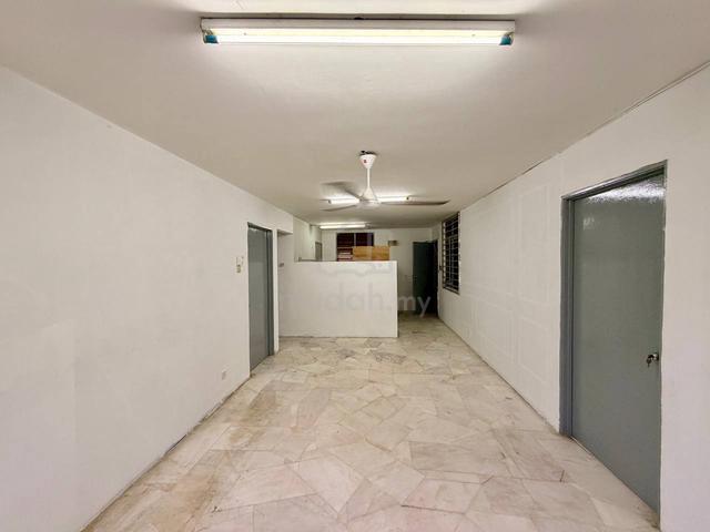 Apartment Seroja (Puchong) 1