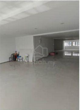 Taman Perindustrian KIP 4sty Shop Lot For Sale 2