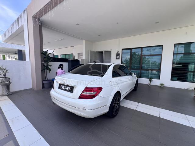 Mercedes Benz C250 Elegance BlueEfficiency - 2