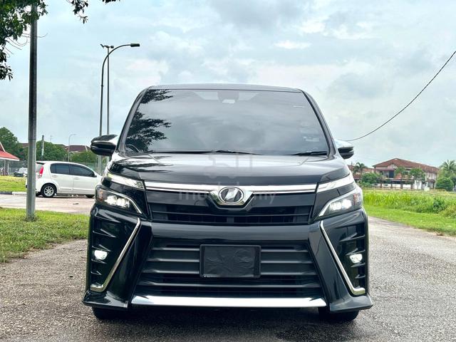 2018 Toyota VOXY 2.0 ZS KIRAMEKI (A) - 3