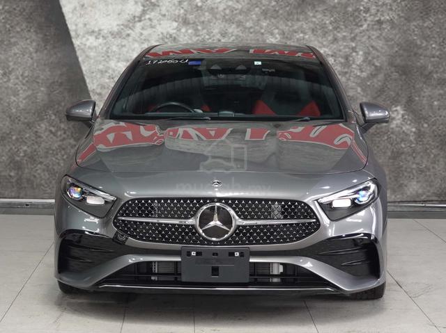 2023 Mercedes BENZ A180 STYLE AMG LEATHER SUNROOF - 2